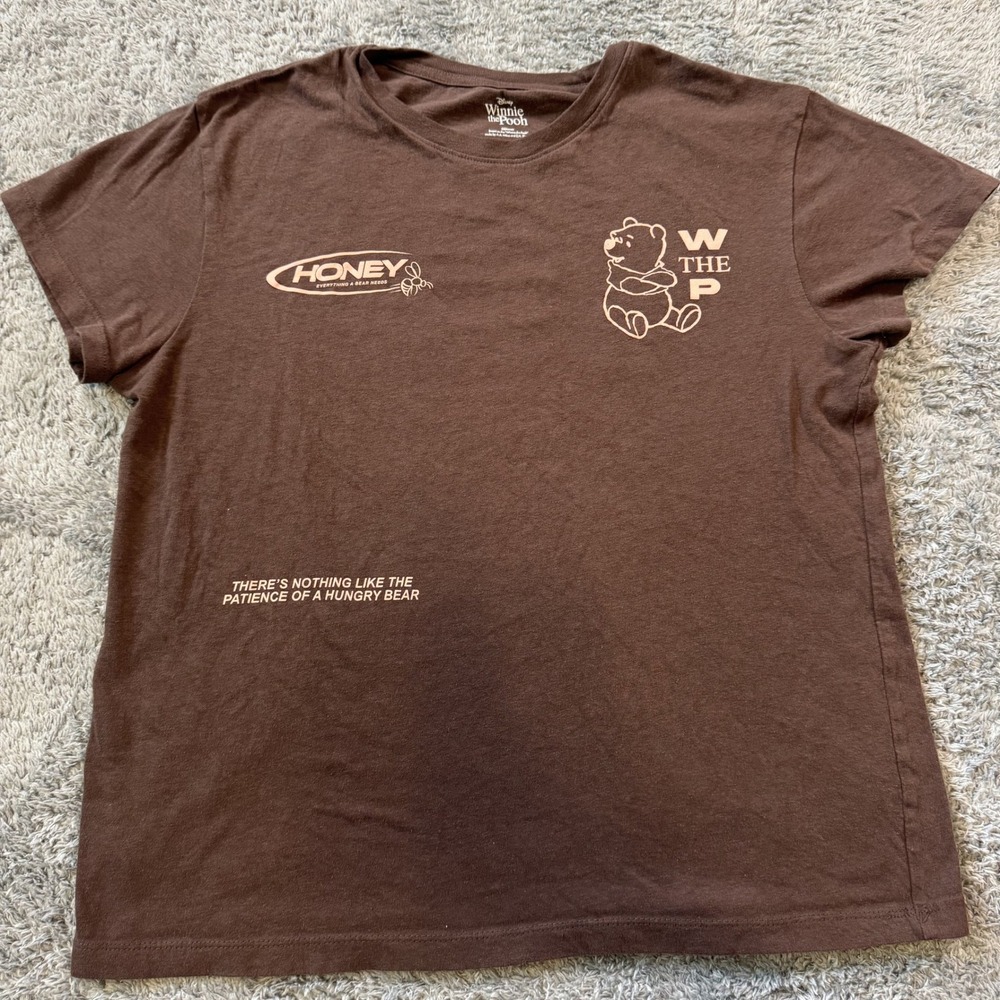 Disney Winnie the Pooh Graphic T-Shirt Small Brown Hungry Bear Streetwear Tee